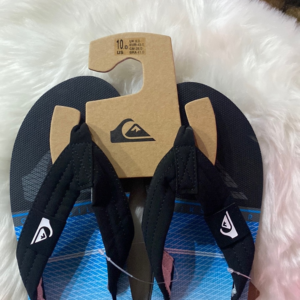 Quick Silver flip flops - Picture 3 of 4